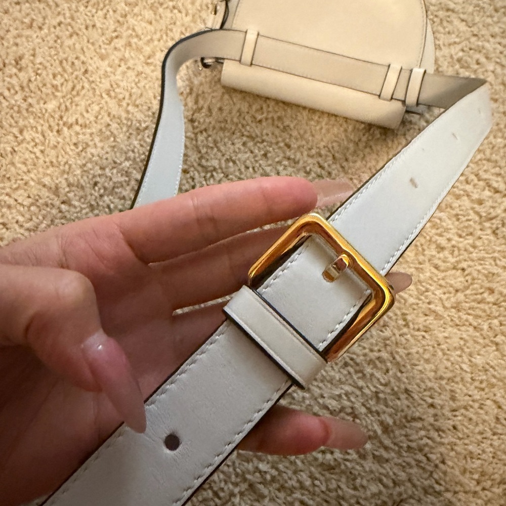 Loewe Cream Leather Gate Belted Bag - Picture 6 of 7